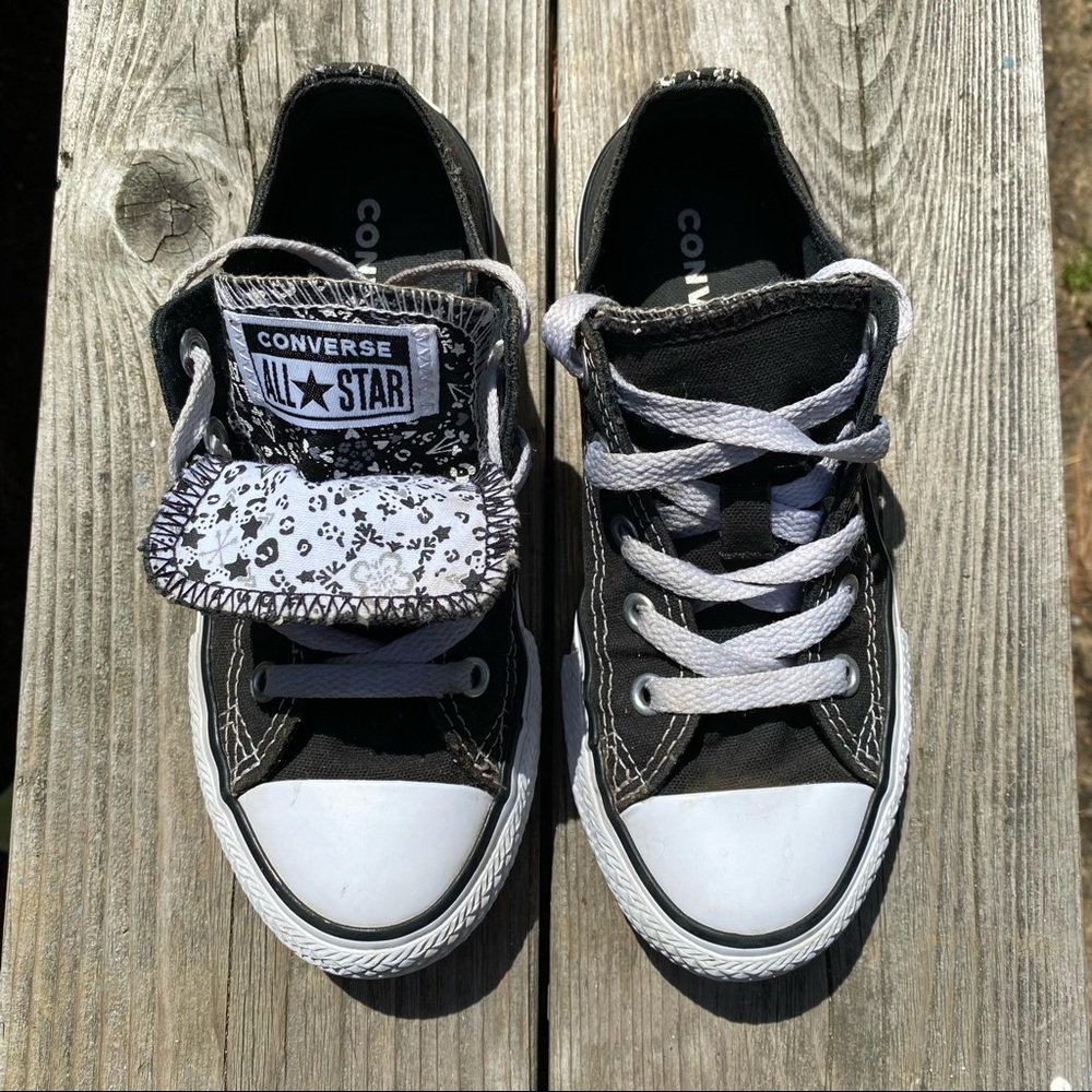 Converse kids 13 black low top sneakers boys girls